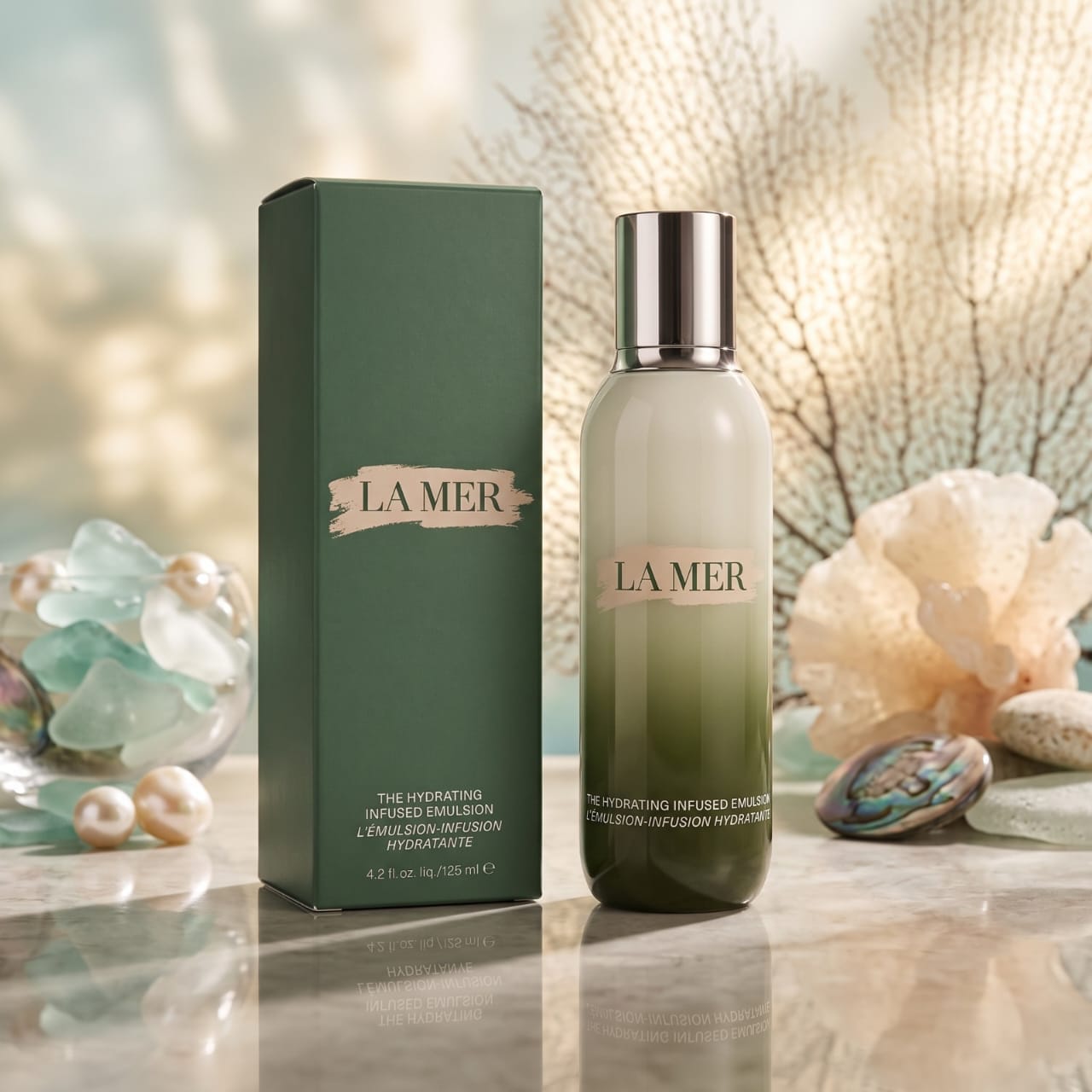 La Mer The Hydrating Infused Emulsion – Lightweight Hydrating Face Moisturizer, 4.2 oz / 125 mL