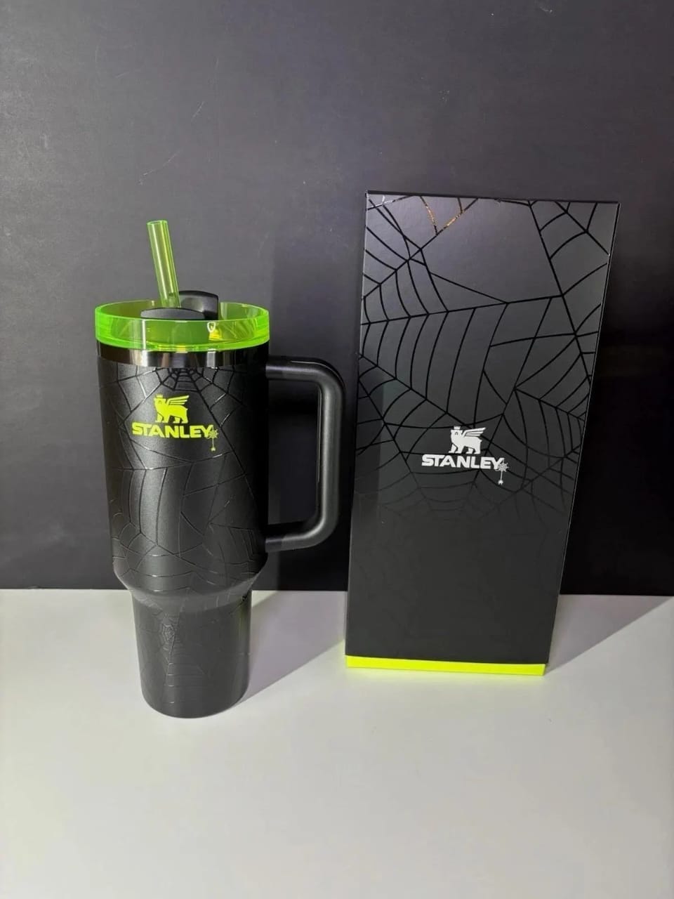 Stanley Halloween Spiderweb Quencher Tumbler 40oz